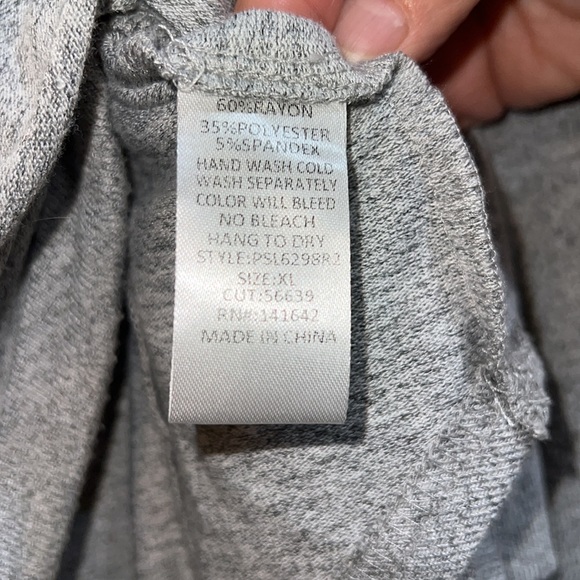 HOCO grey top - Picture 3 of 4